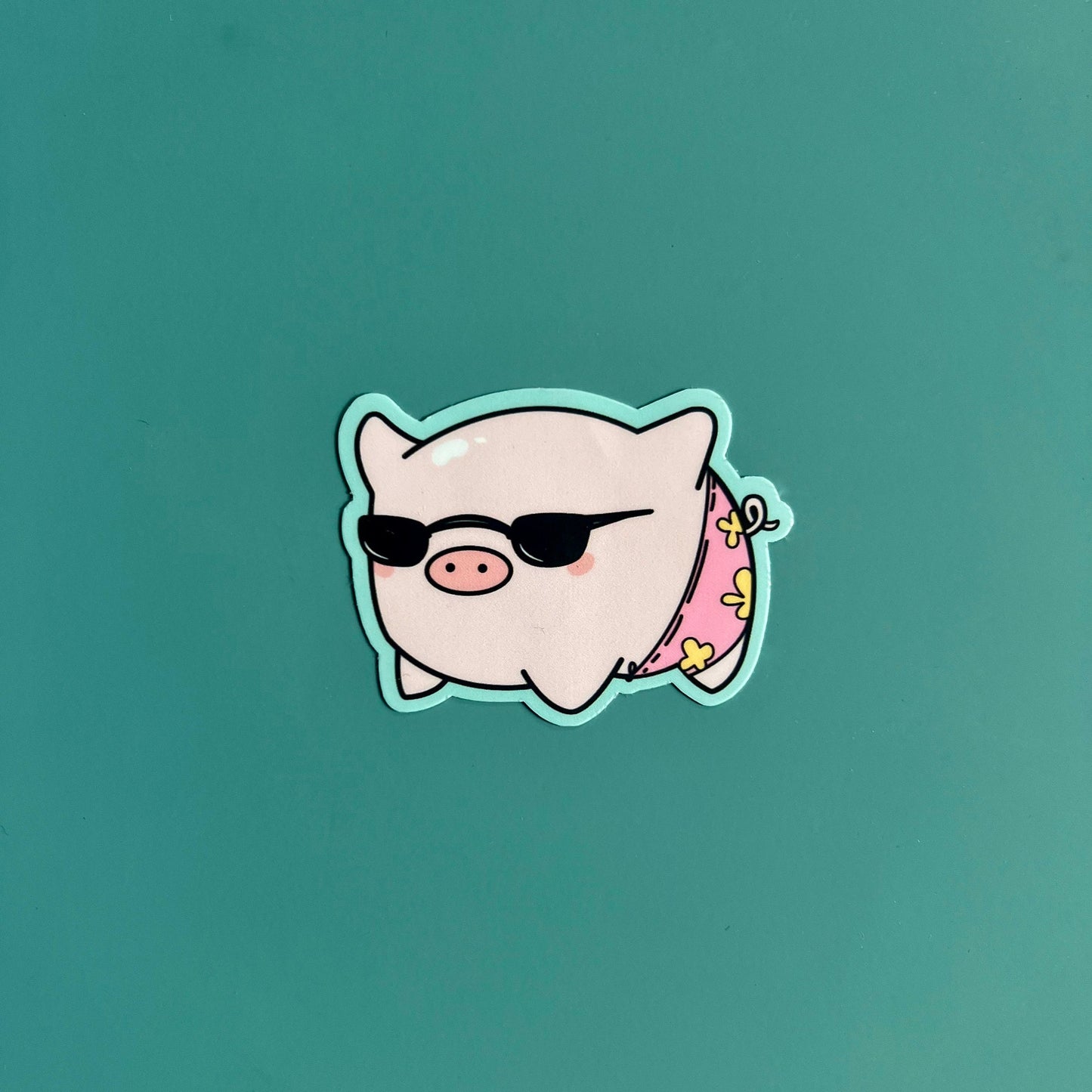 N°7. Summer Pig Sticker